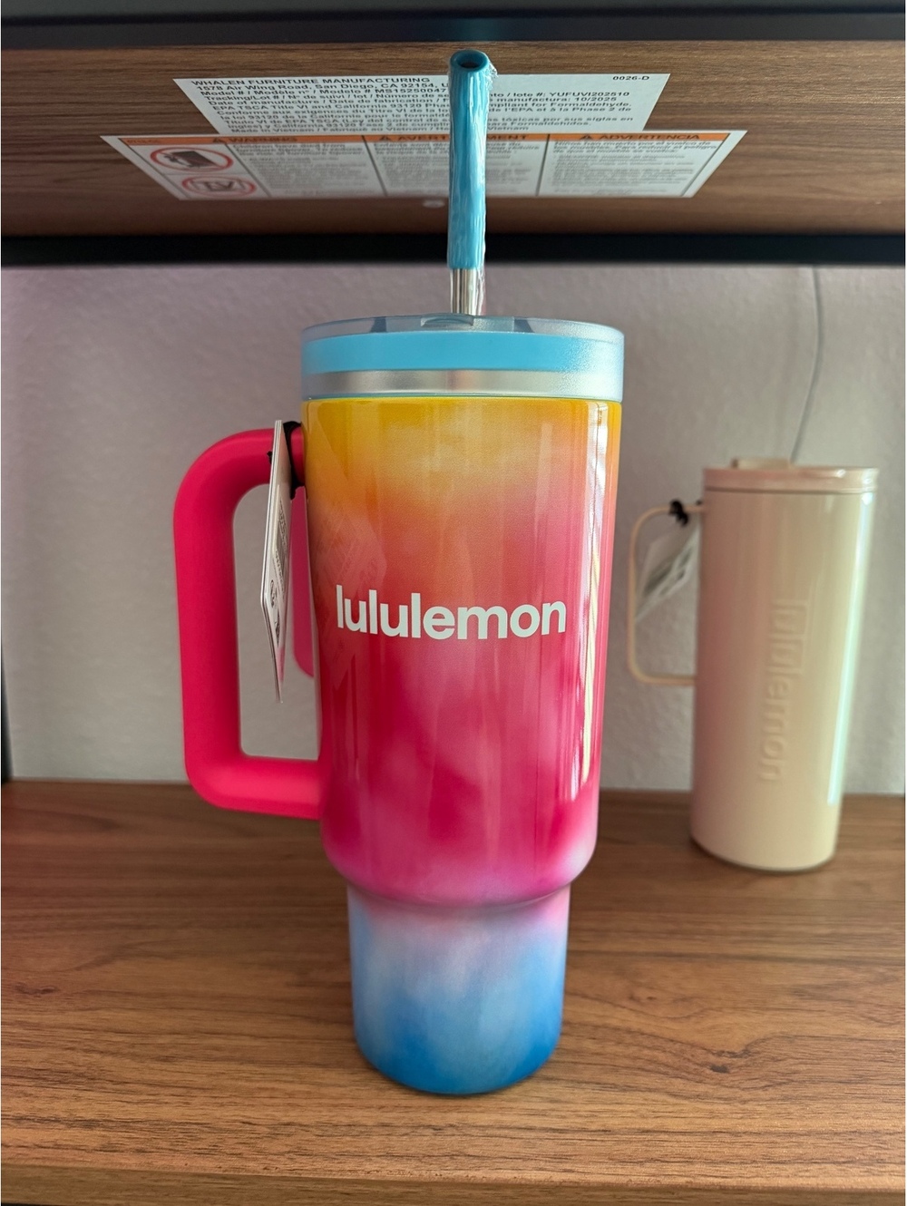 Lululemon Tri Smoothie Multi/Poolside Blue/Stellar Magenta Insulated Tumbler NWT
